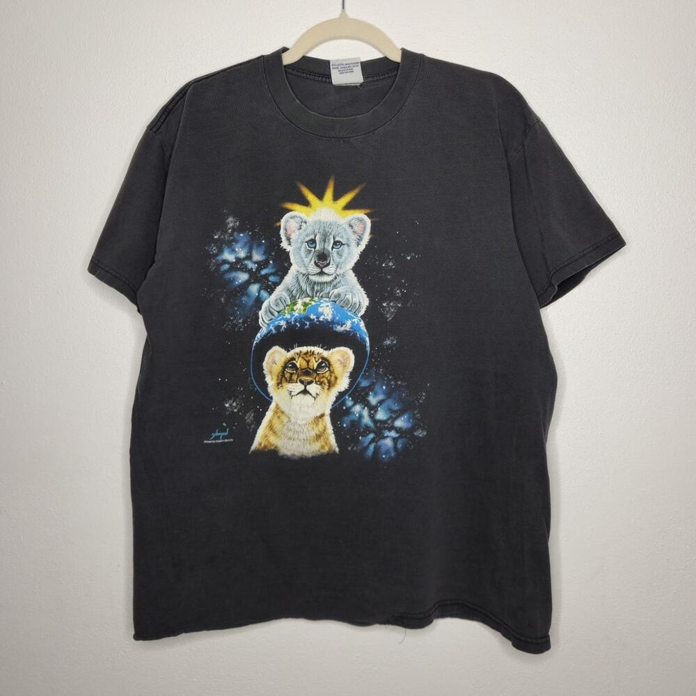 Vintage Baby Tigers Earth Nature Dolphin Large Nature Art Shirt Black 90s